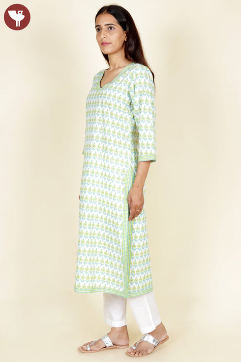 Cambric Cotton Kurta In Floral Print
