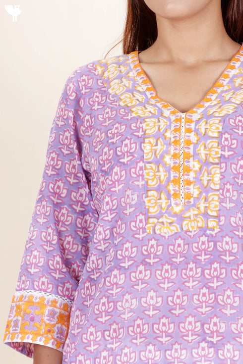 Mulmul Cotton Kurta In Floral Block Print