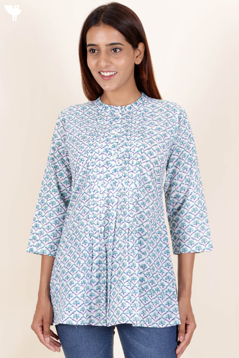 Cambric Cotton Pintucked Top In Floral Print