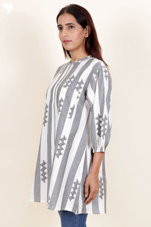 Khaadi Cotton Short Kurta With Block Print
