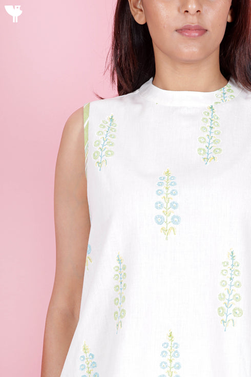 Khaadi Cotton Co-Ord Set In Graphic Block Print