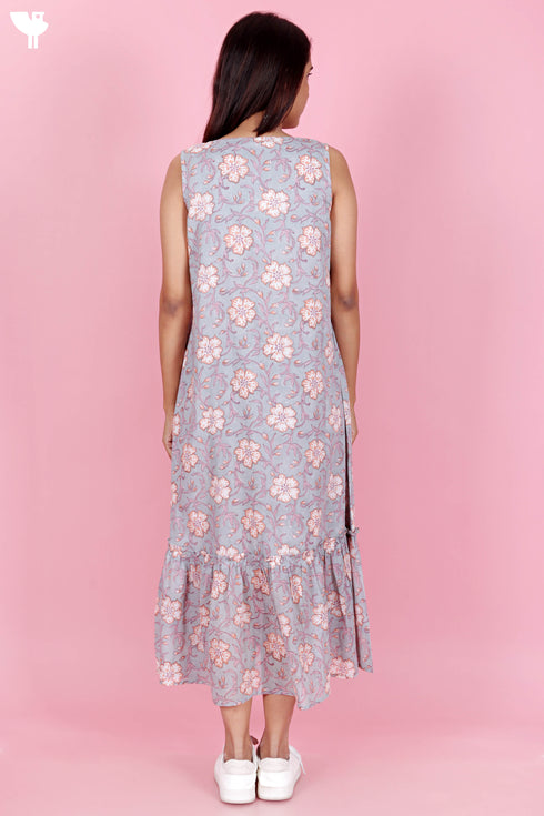 Mulmul Cotton Sleeveless Dress In Block Print