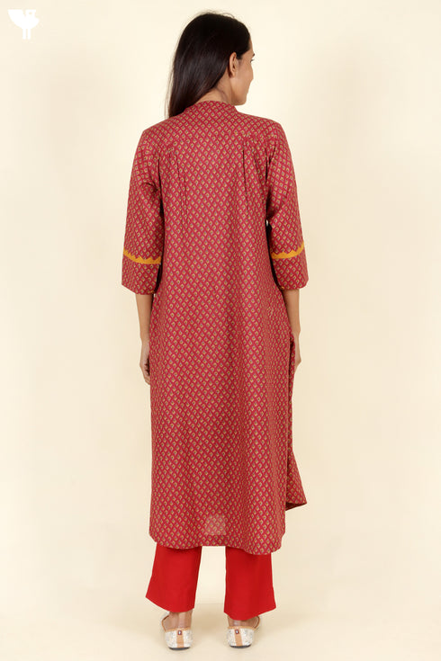 Cambric Cotton Pintucked Kurta In Floral Print Deep Red