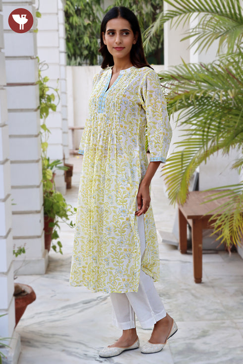 Mul Mul Cotton Floral Pintuc Kurta In Block Print