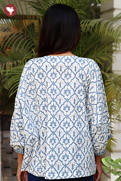 Cambric Cotton Peasant Top In Floral Print
