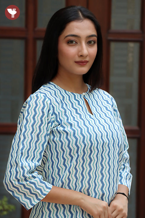 Cambric Cotton Co-Ord Set In Stripe Block Print