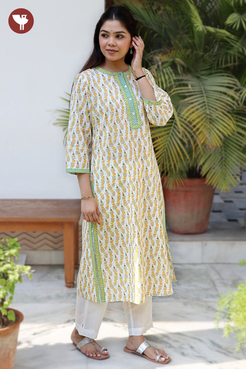 Cambric Cotton Kurta in Floral Print