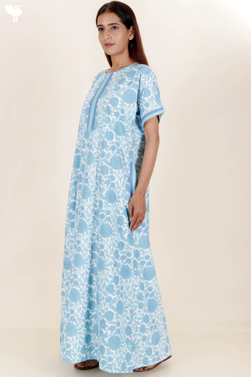 Bizzy Lizzy Zipper Kaftan In Floral Block Print