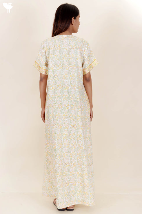 Bizzy Lizzy Zipper Kaftan In Floral Block Print