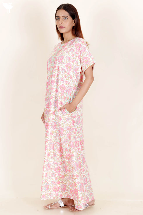 Bizzy Lizzy Zipper Kaftan In Floral Block Print