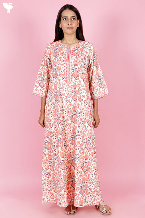 Bizzy Lizzy Full Sleeved Zip Kaftan In Floral Block Print