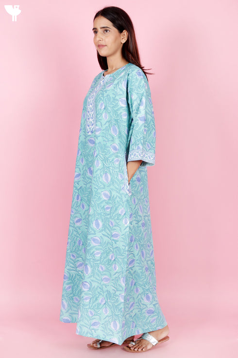 Bizzy Lizzy Full Sleeved Zip Kaftan In Floral Block Print