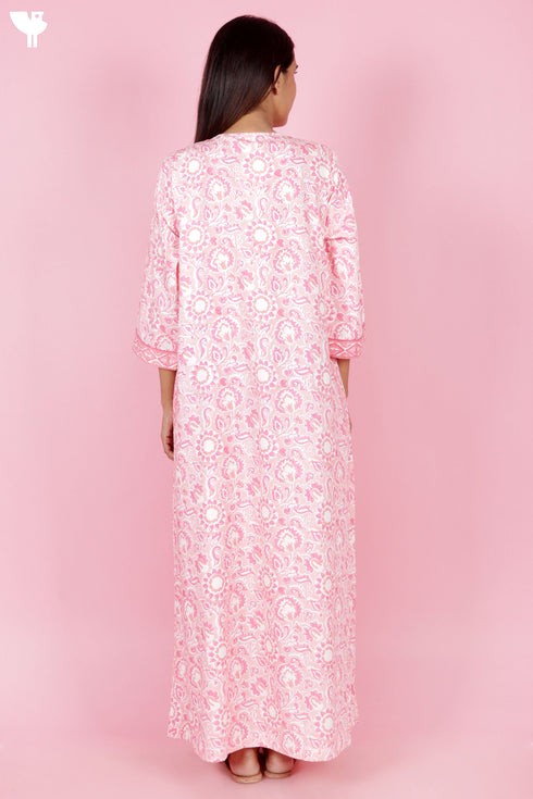 Bizzy Lizzy Full Sleeved Zip Kaftan In Floral Block Print