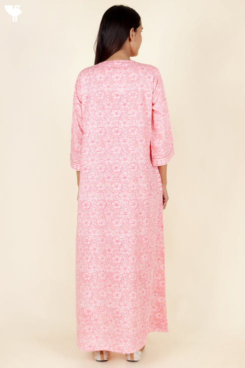 Bizzy Lizzy Full Sleeved Zip Kaftan In Floral Block Print