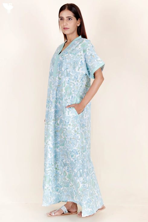 60’s Cotton V-neck Kaftan In Paisley Print