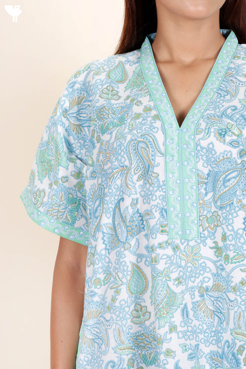 60’s Cotton V-neck Kaftan In Paisley Print