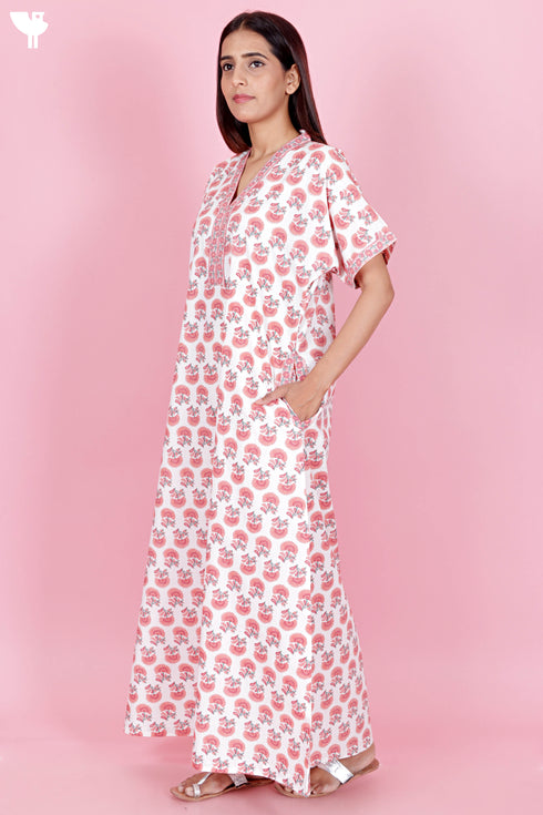 60’s Cotton V-neck Kaftan In Floral Print