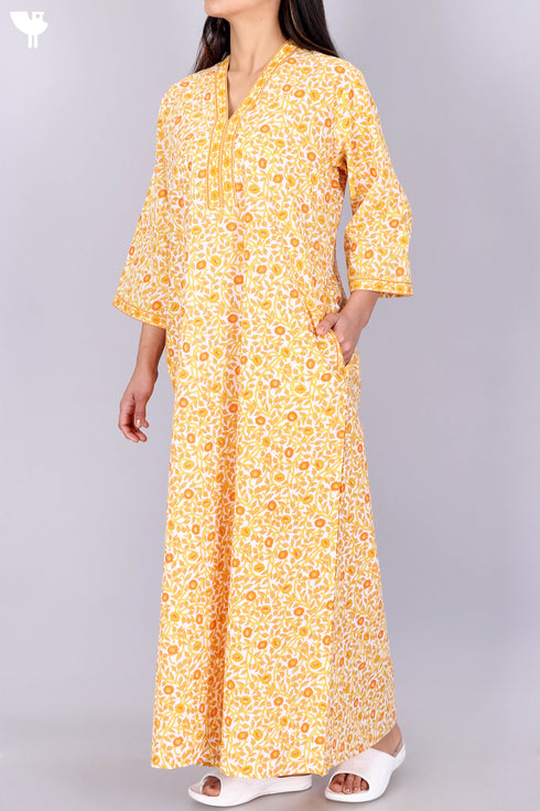 60’s Cotton V-Neck Full Sleeved Kaftan In Floral Print