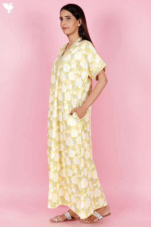 Bizzy Lizzy Kaftan in Floral Block Print