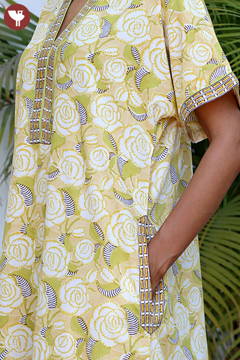 Bizzy Lizzy Kaftan in Floral Block Print