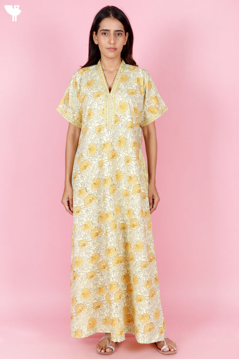 Bizzy Lizzy Kaftan in Floral Block Print