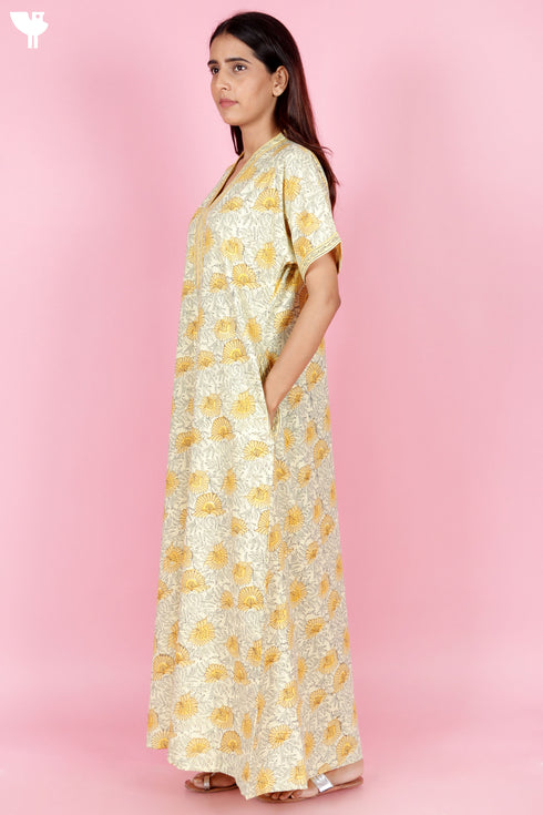 Bizzy Lizzy Kaftan in Floral Block Print