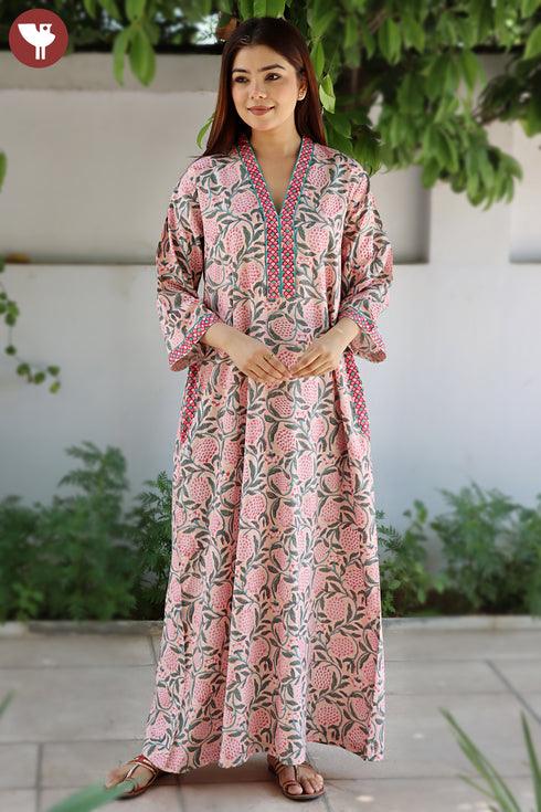 Bizzy Lizzy Peach Floral Kaftan
