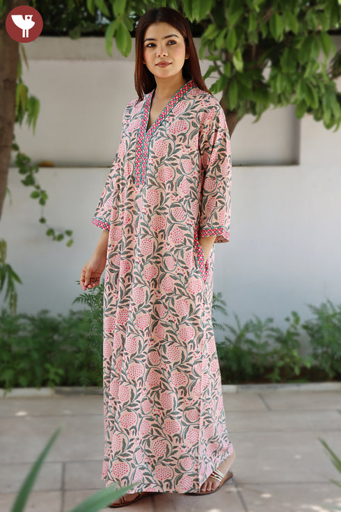 Bizzy Lizzy Peach Floral Kaftan