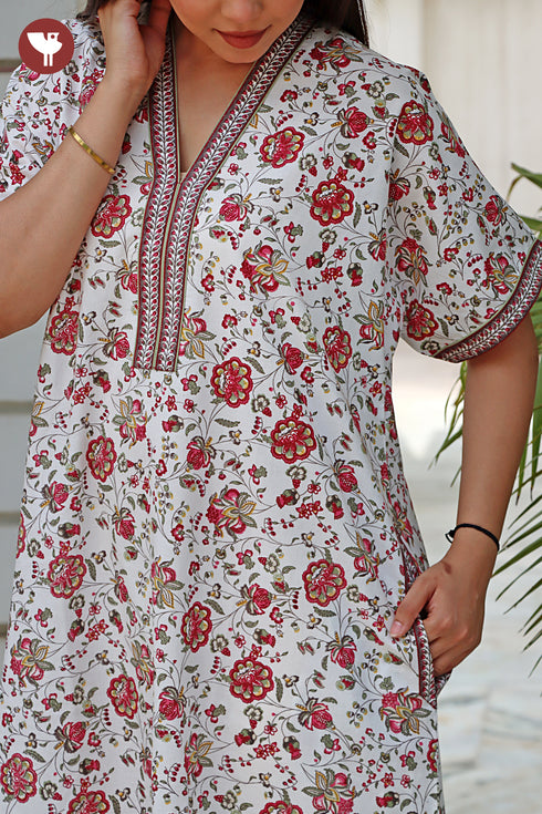 60’s Cotton V-neck Kaftan In Floral Print