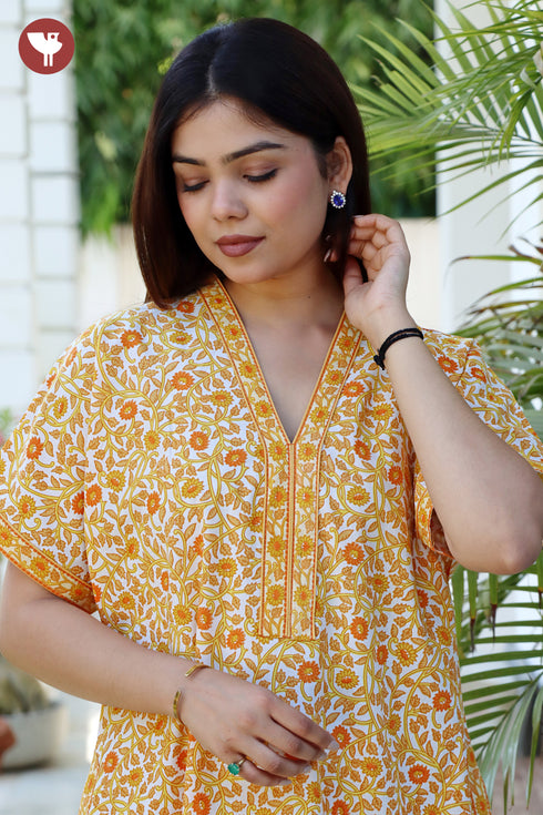 60’s Cotton Short Sleeve Kaftan In Floral Print
