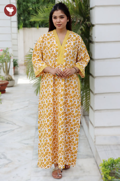 60's Cotton Full Sleeved Kaftan in Floral Print
