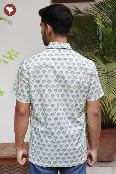 Regular Fit Cambric Cotton Men’s Half Sleeved Shirt in Floral Block Print