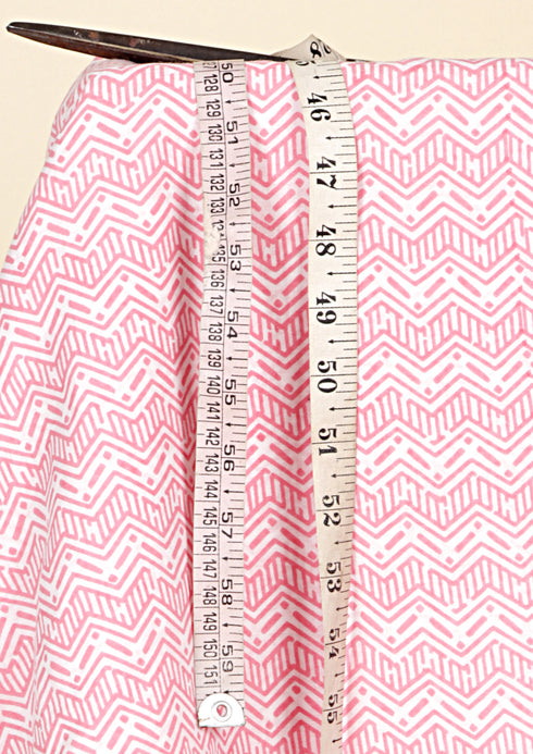 Cambric Cotton In Zigzag Print