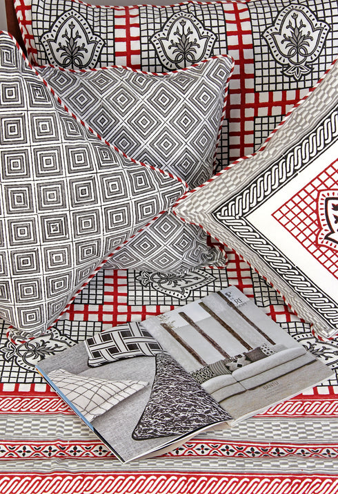 20s Cotton KING SIZE Bed Cover In Graphic Block Print