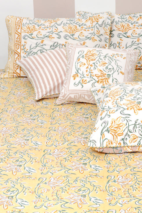 40s Cotton Pillow Cover in Floral Block Print