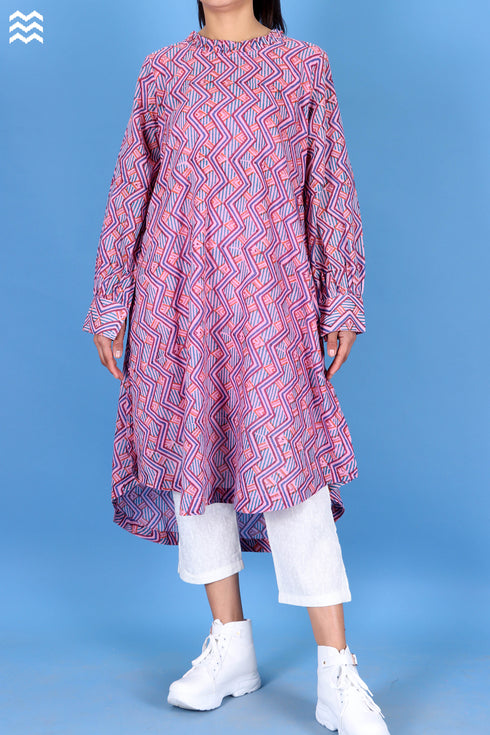 Mulmul Cotton Lizard Top In Graphic Block Print