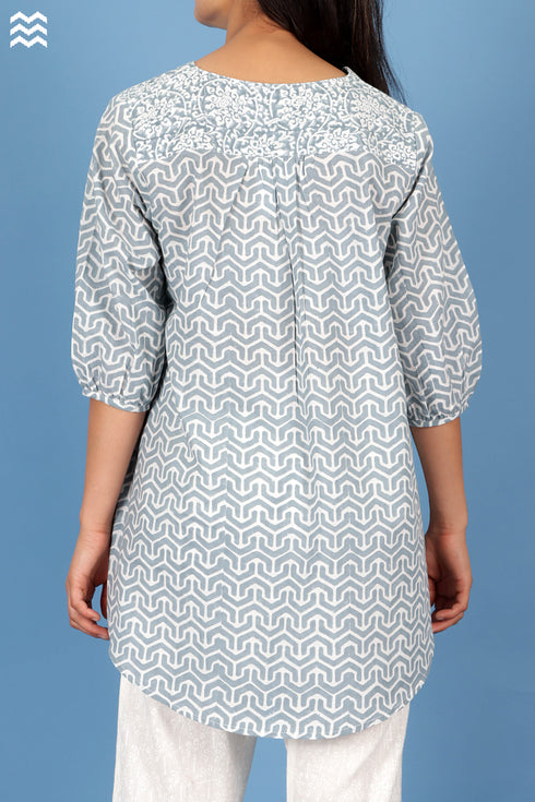 Slub Cotton Rose Top With Geometric Block Print