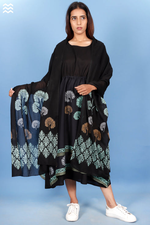 Mulmul Cotton Wrap In Block Print