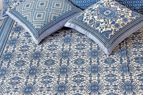 20s Cotton Cushion Cover In Floral Print