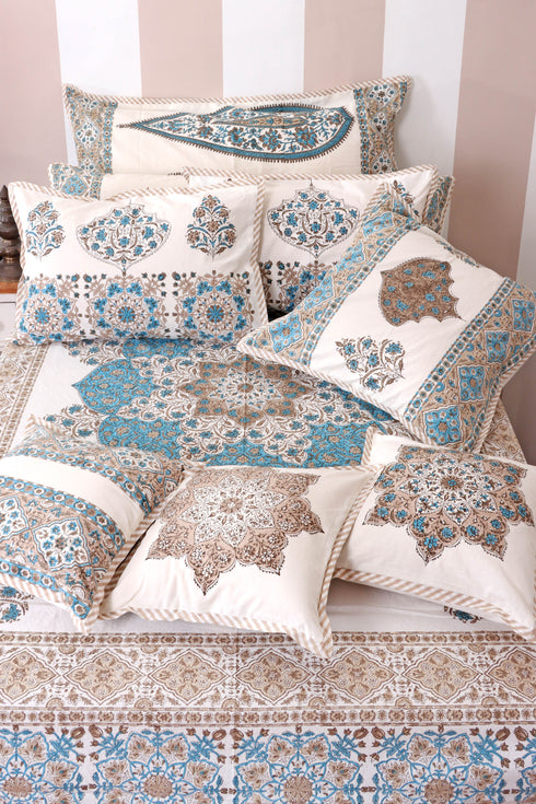 20s Cotton Cushion Cover In Graphic Block Print