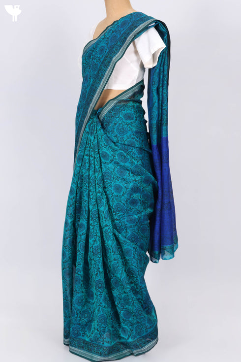 Maheshwari Saree In Floral Block Print.