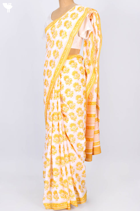 Mulmul Cotton Saree In Floral Block Print