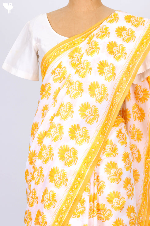 Mulmul Cotton Saree In Floral Block Print