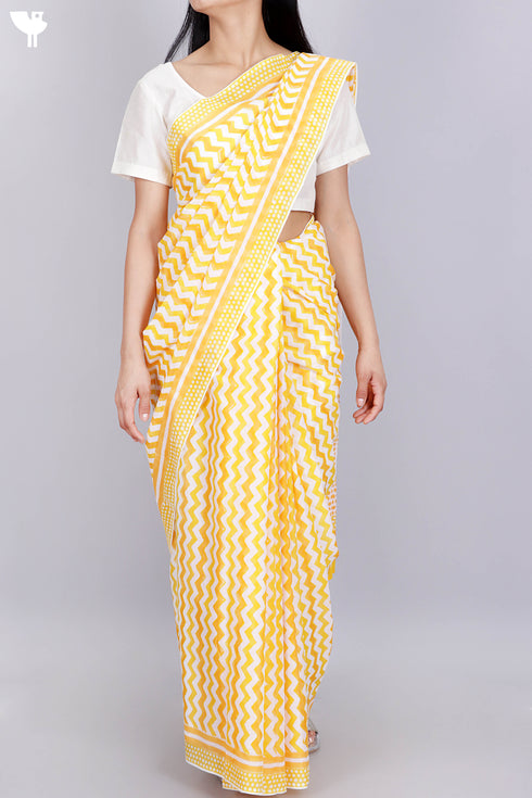 Mulmul Cotton Saree In Block Print