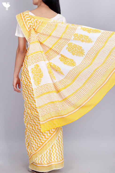 Mulmul Cotton Saree In Block Print