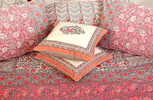 40s Cotton Pillow Cover in Floral Print