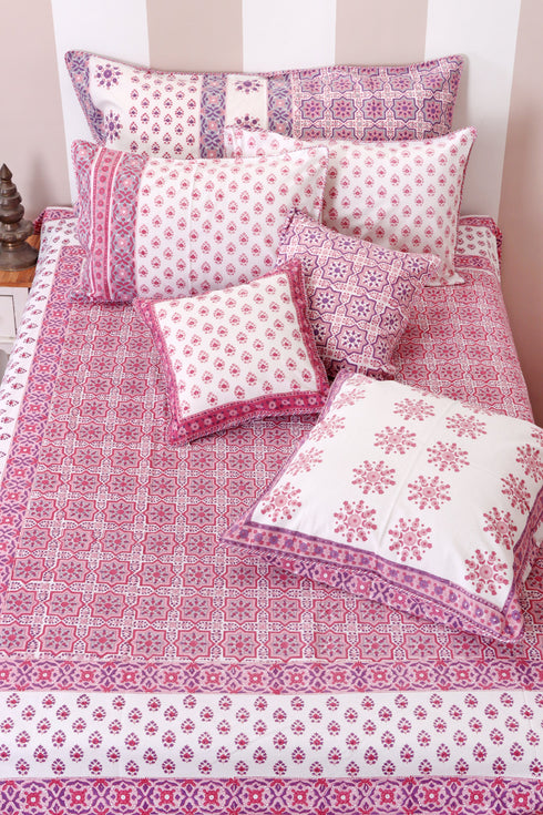 Mulmul Cotton Quilt in Floral Block Print