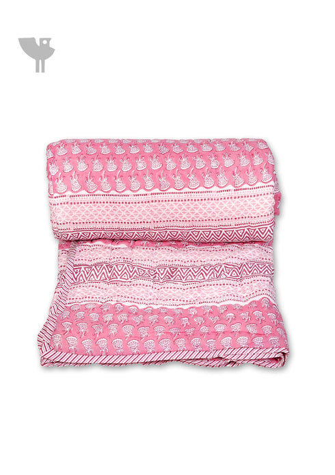 Mulmul Cotton Quilt In Geometric Block Print