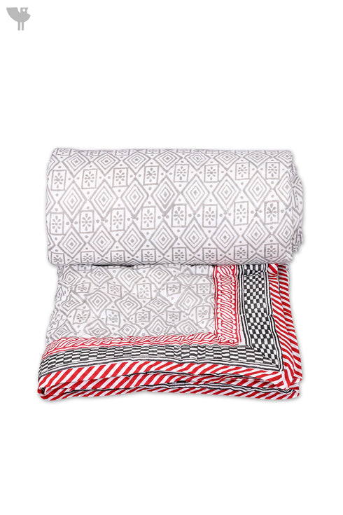 Mulmul Cotton Quilt In Graphic Block Print