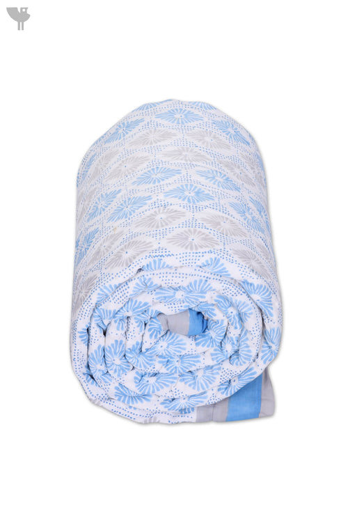 Mulmul Cotton Quilt In Graphic Block Print